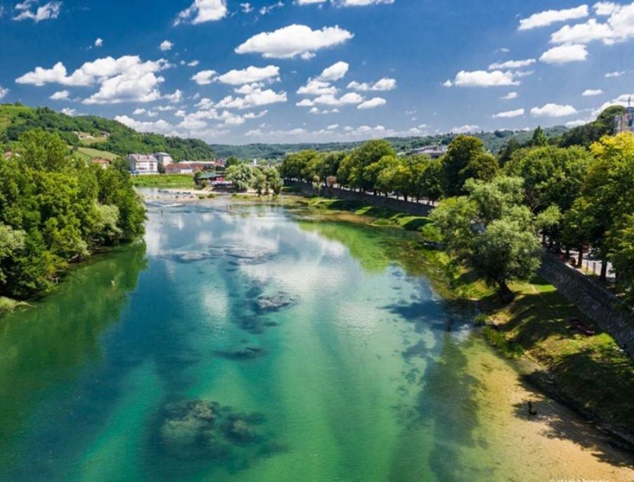 Apartamento Padrino Bp Bosanski Novi
